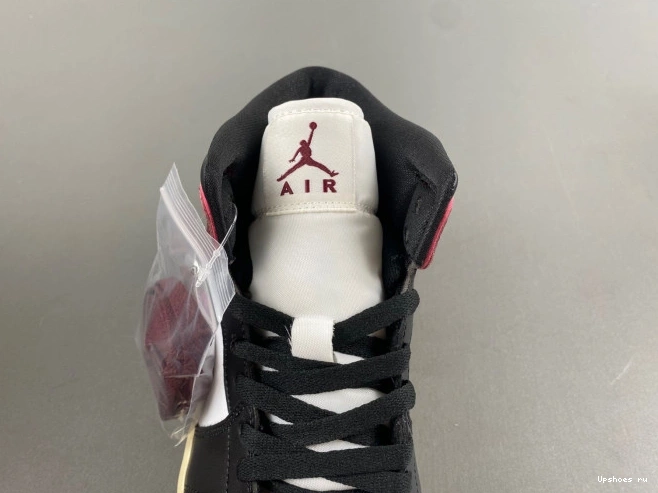 1 OG FQ7818-101 Jordan  Red High Air Black  0401